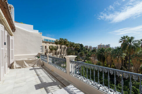 Malaga City Apartment For Sale